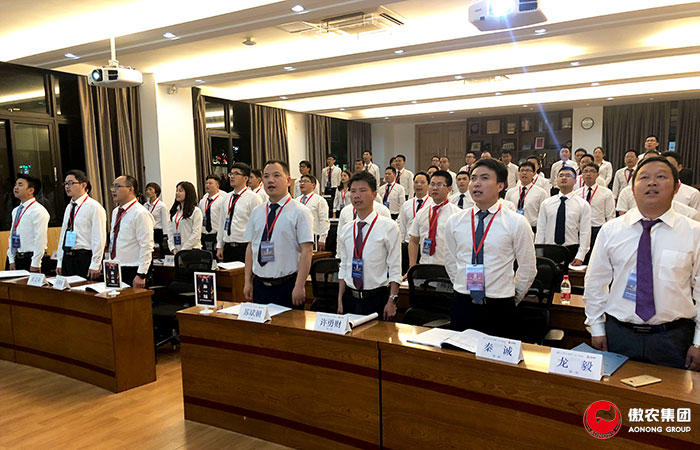 201804131416583377 ONE游戏官网-皇马巴塞赞助商