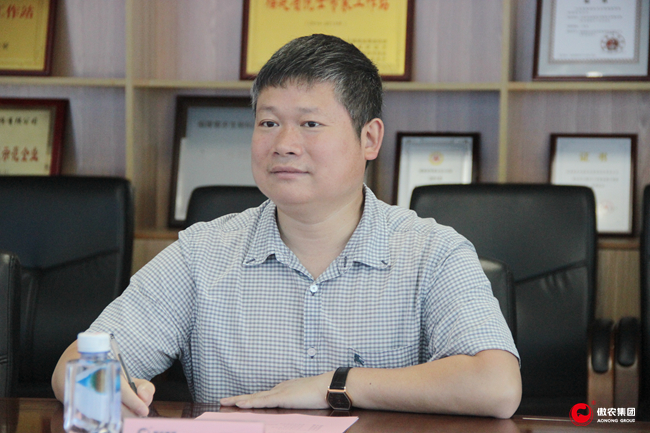 ONE游戏官网-皇马巴塞赞助商