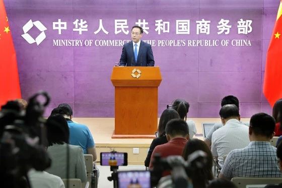 ONE游戏官网-皇马巴塞赞助商