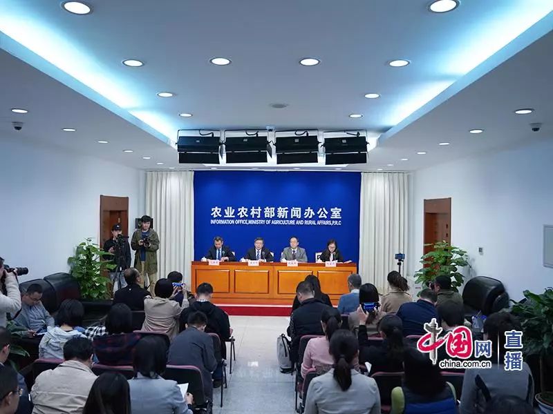 ONE游戏官网-皇马巴塞赞助商