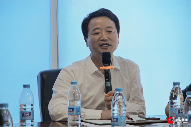 201910290755023327 ONE游戏官网-皇马巴塞赞助商