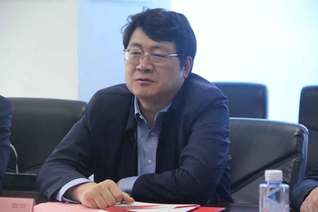 ONE游戏官网-皇马巴塞赞助商