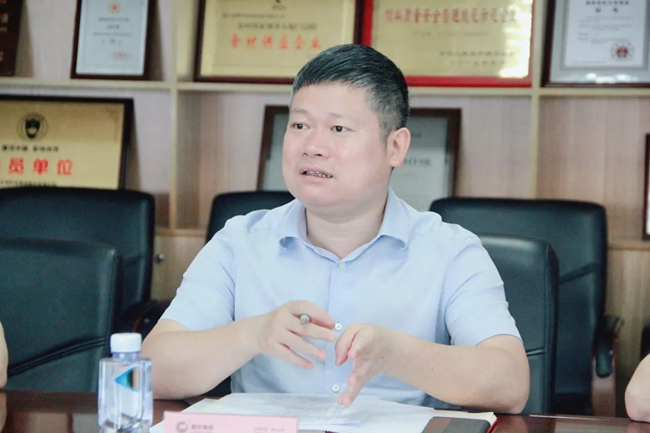ONE游戏官网-皇马巴塞赞助商