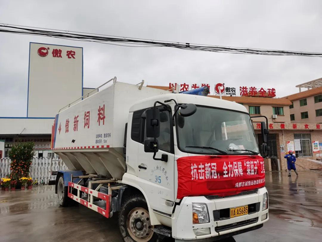 202009080902543174 ONE游戏官网-皇马巴塞赞助商