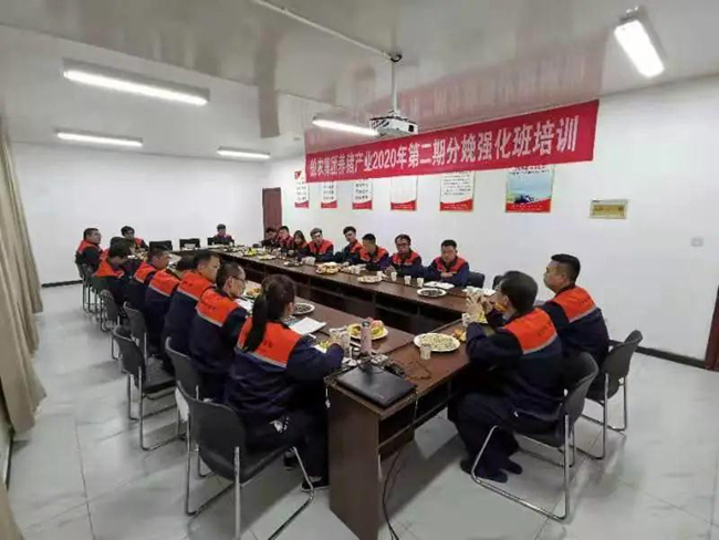 202011301350397754 ONE游戏官网-皇马巴塞赞助商