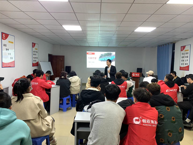 ONE游戏官网-皇马巴塞赞助商