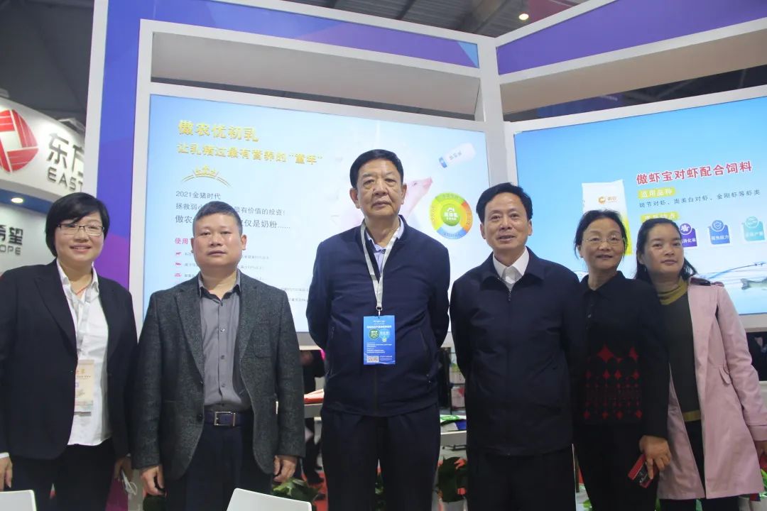 ONE游戏官网-皇马巴塞赞助商