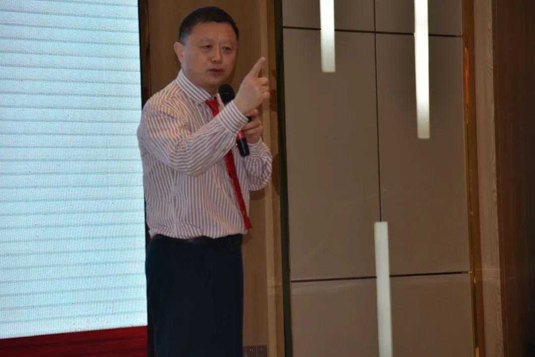 ONE游戏官网-皇马巴塞赞助商