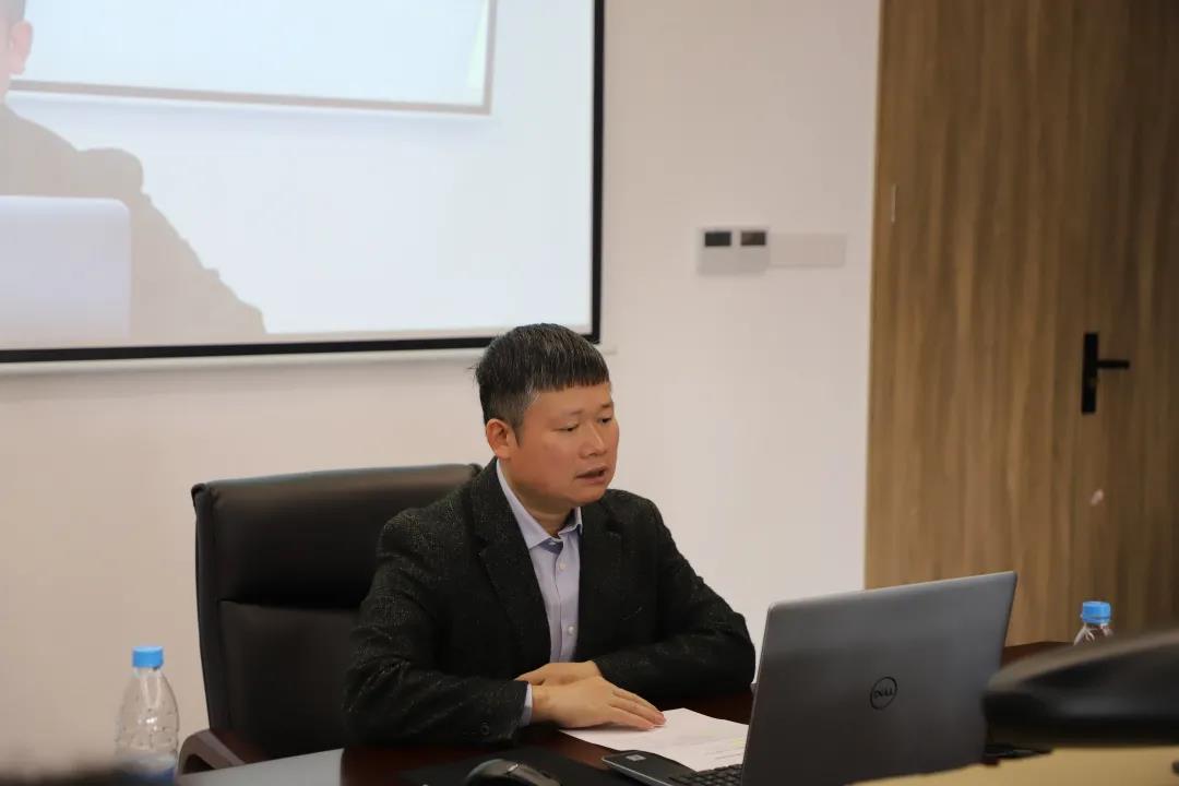 ONE游戏官网-皇马巴塞赞助商