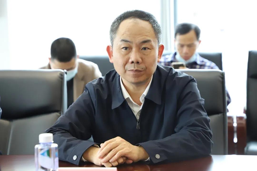ONE游戏官网-皇马巴塞赞助商