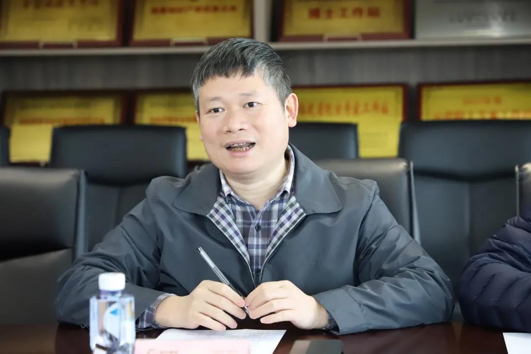 ONE游戏官网-皇马巴塞赞助商